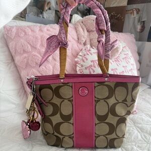 Y2K Coach Pink and Brown monogram purse/bag